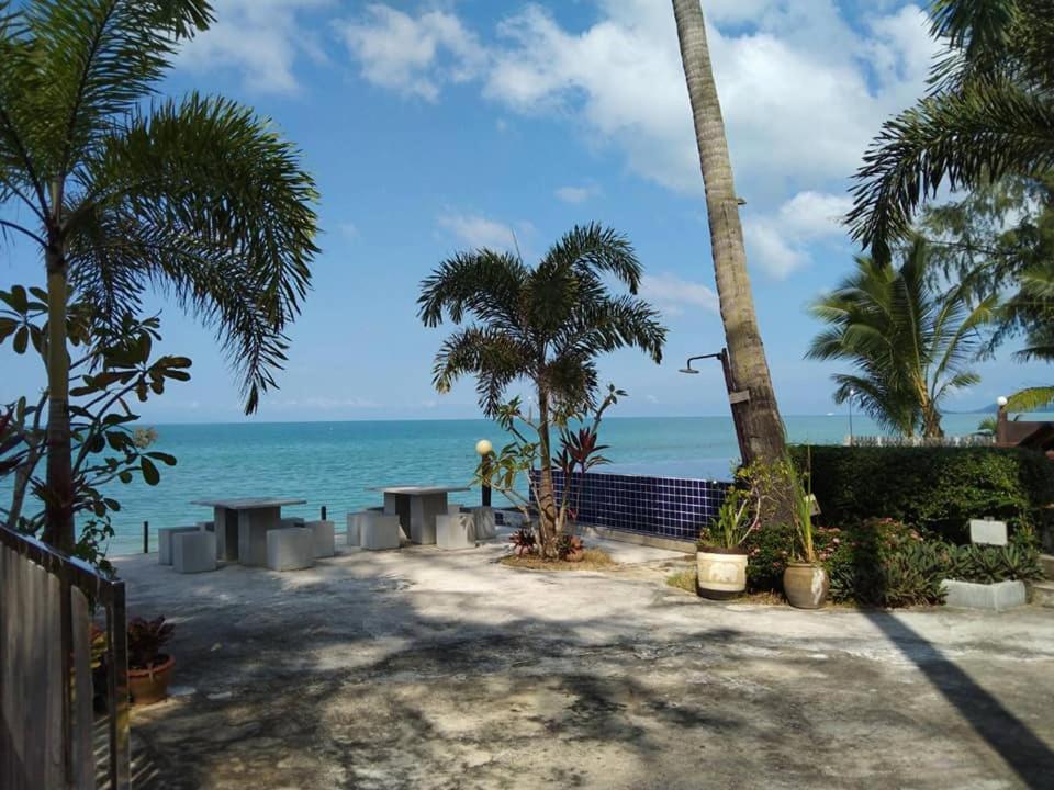 Lipa Bay Resort Lipa Noi Exterior photo