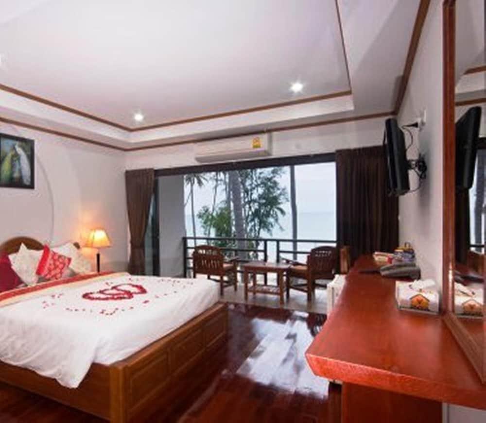 Lipa Bay Resort Lipa Noi Exterior photo